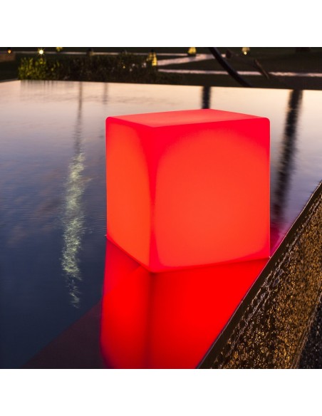 Светильник Куб 80 см LED Cube Premium RGB с аккумулятором Светильник Куб 80 см LED Cube Premium RGB с аккумулятором