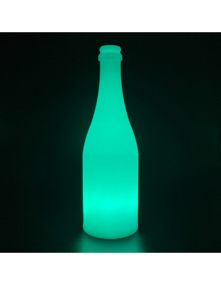 Беспроводной светильник Бутылка LED BOTTLE многоцветный RGB с пультом ДУ и аккумулятором Беспроводной светильник Бутылка LED BOTTLE многоцветный RGB с пультом ДУ и аккумулятором