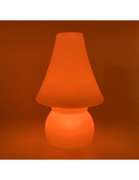 Беспроводной светильник Гумба LED GOOMBA многоцветный RGB с пультом ДУ и аккумулятором Беспроводной светильник Гумба LED GOOMBA многоцветный RGB с пультом ДУ и аккумулятором