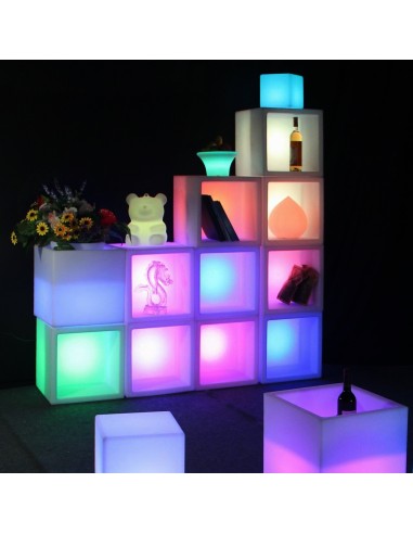 Куб-витрина с подсветкой 30 см LED Block RGB с аккумулятором