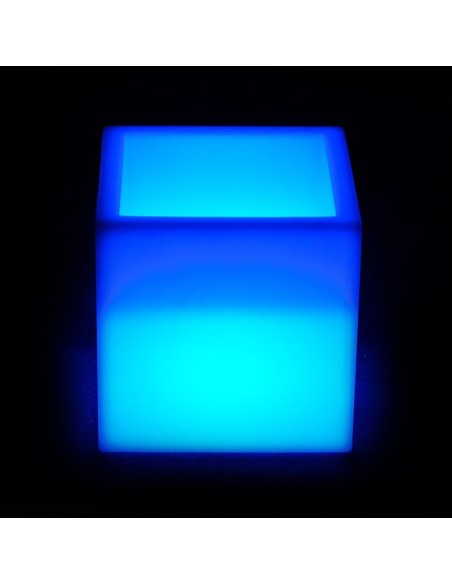 Кашпо с подсветкой Куб LED Plaza 30 см RGB с аккумулятором Кашпо с подсветкой Куб LED Plaza 30 см RGB с аккумулятором