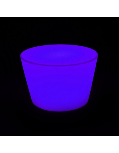 Светящийся столик с аккумулятором LED MARK 40 cм. разноцветный RGB с пультом IP65 Светящийся столик с аккумулятором LED MARK 40 cм. разноцветный RGB с пультом IP65