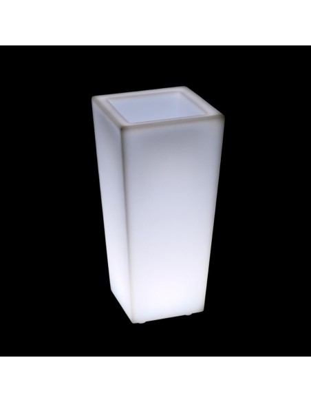 Светящееся кашпо для цветов LED QUADRUM-1 c белой светодиодной подсветкой IP65 220V Светящееся кашпо для цветов LED QUADRUM-1 c белой светодиодной подсветкой IP65 220V